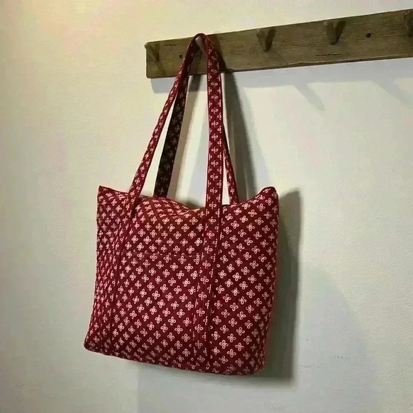 Vera Bradley large tote - Picture 3 of 5